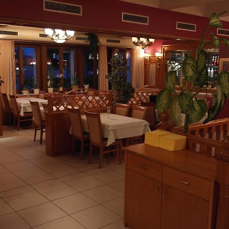 Hotel Jahnhaus Langenfeld  Eksteriør billede